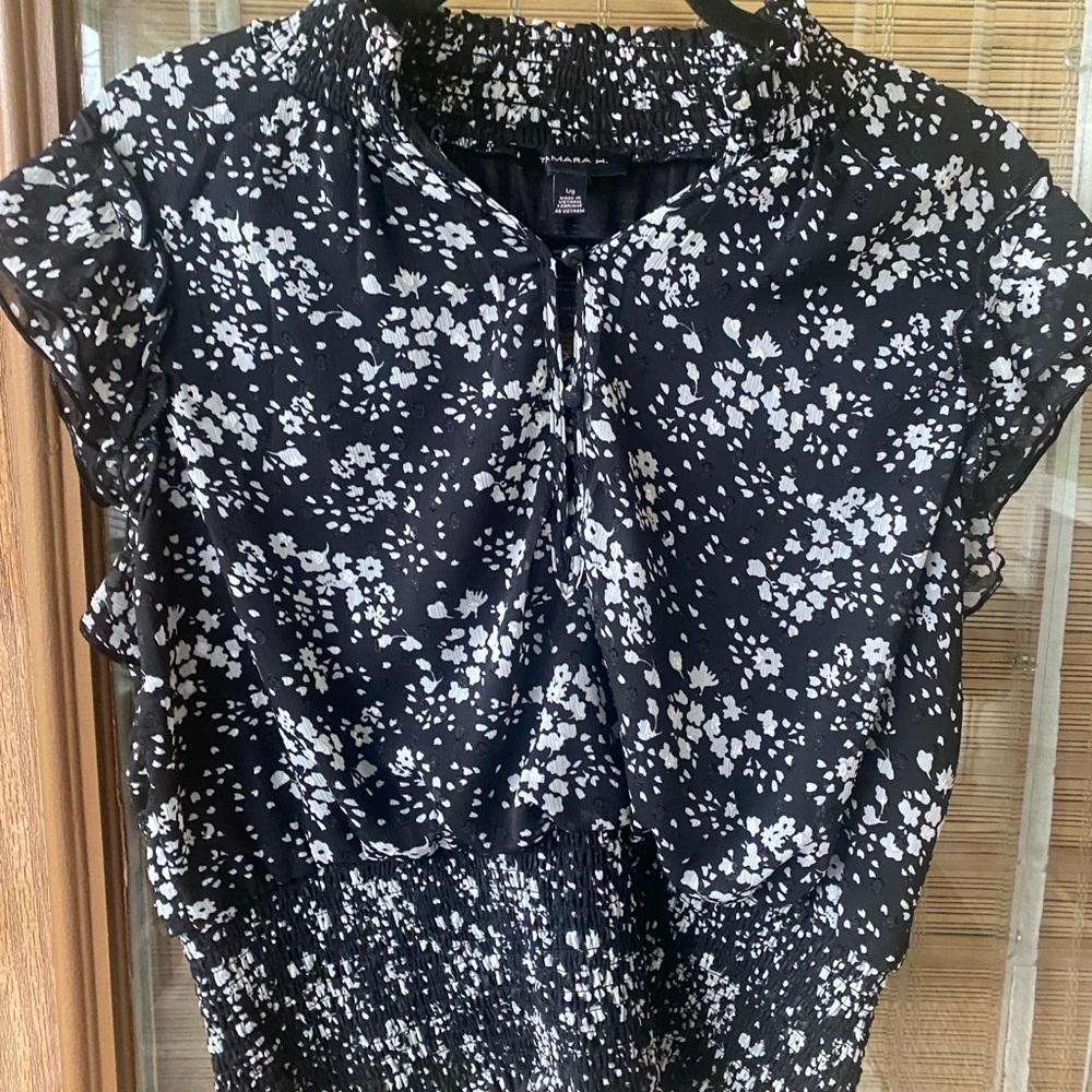 Elegant Black and White Floral Blouse